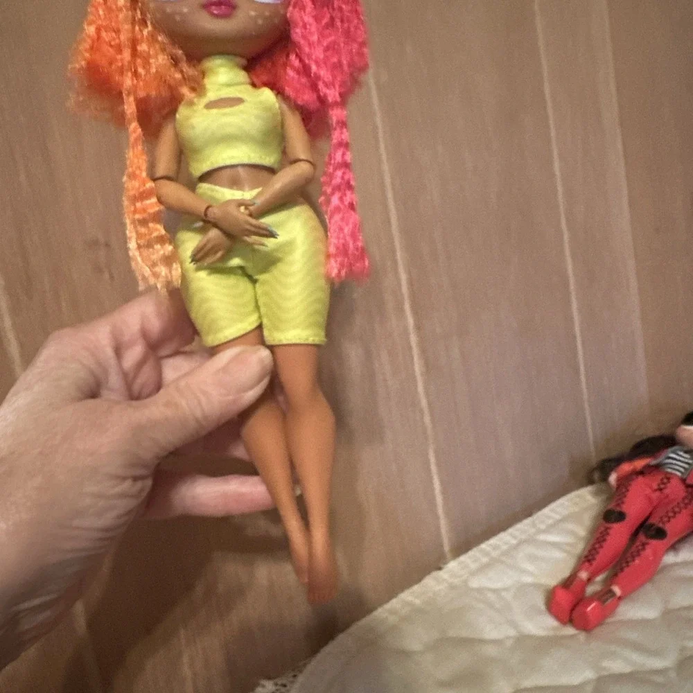 L.O.L. Surprise! Neonlicious Doll‎ And Series 4 Spicy Babe Doll Lot Of 2